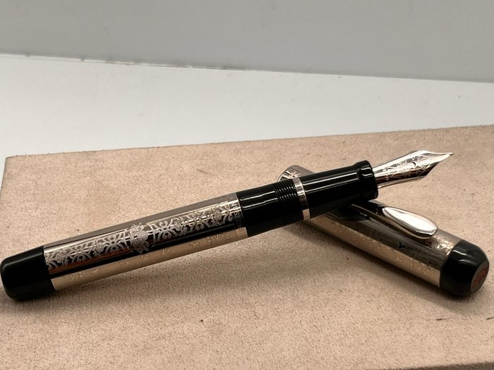 Visconti - VISCONTI Vatican Le Grottesche Museum Edition Füller 925 Silber - Fyldepen