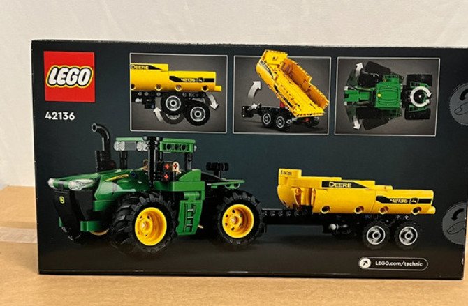 Lego - Technic - 42136 - John Deere 9620r 4wd - FREE SHIPPING