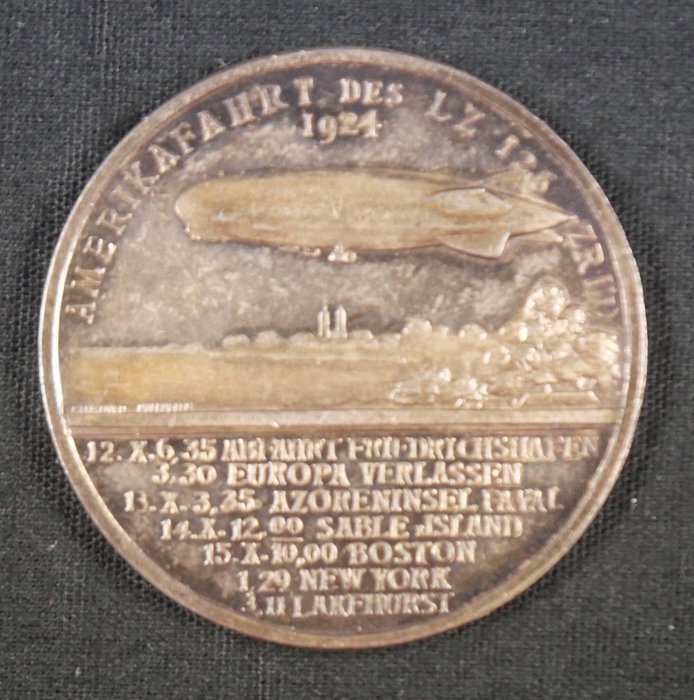 Tyske Kejserrige  - 3 sølvmedaljer med Zeppelin-motiver til verdenstouren LZ126 og Graf v Zeppelin og Eckener