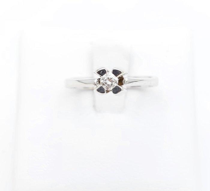 Ring - 18 kraat Hvidguld -  0.12ct. tw. Diamant (Natur)