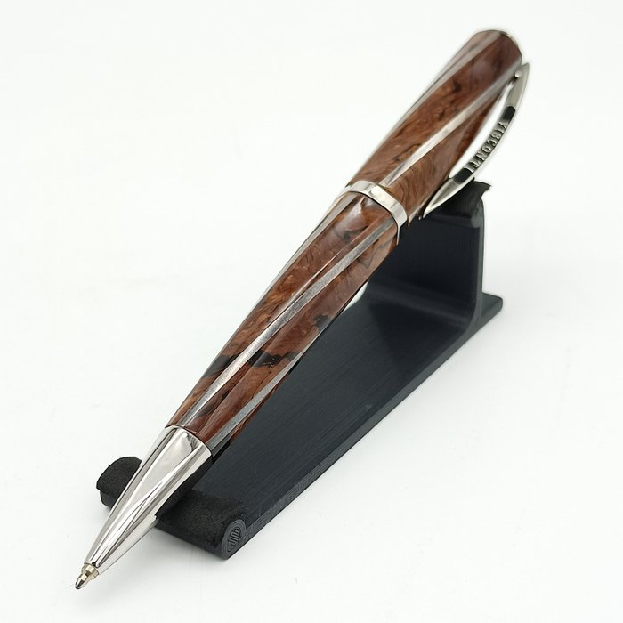 Visconti - Divina Elegance - Pollard Willows from Van Gogh case - Pen