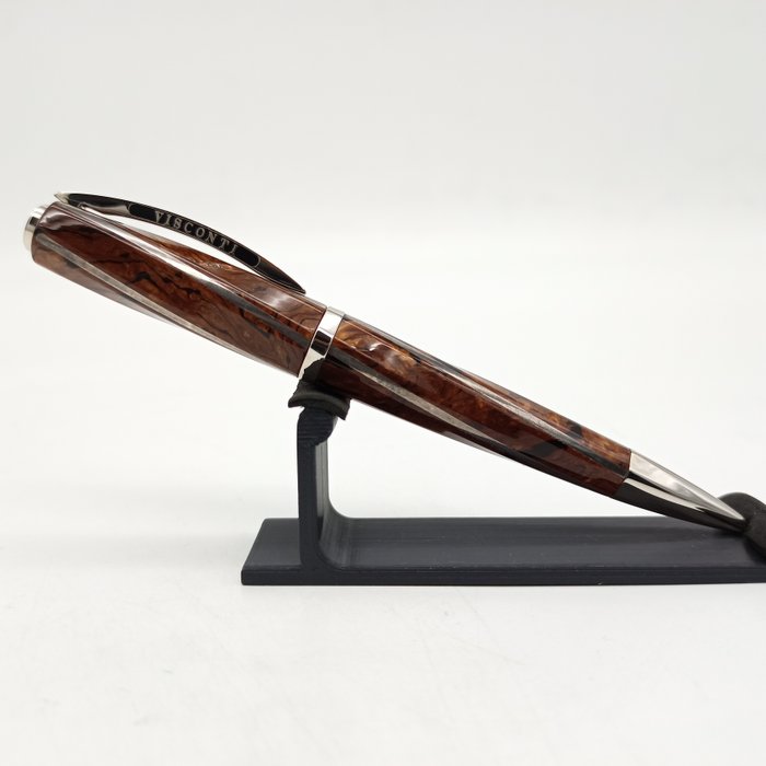 Visconti - Divina Elegance - Pollard Willows from Van Gogh case - Pen