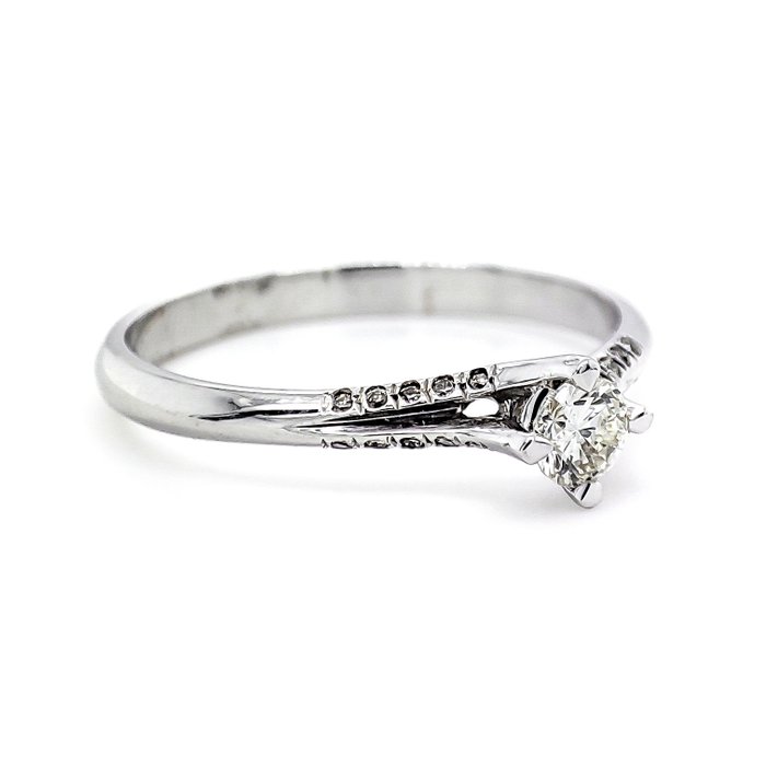 Ring - 14 karat Hvidguld -  0.27ct. tw. Diamant (Naturfarvet)  - Diamant