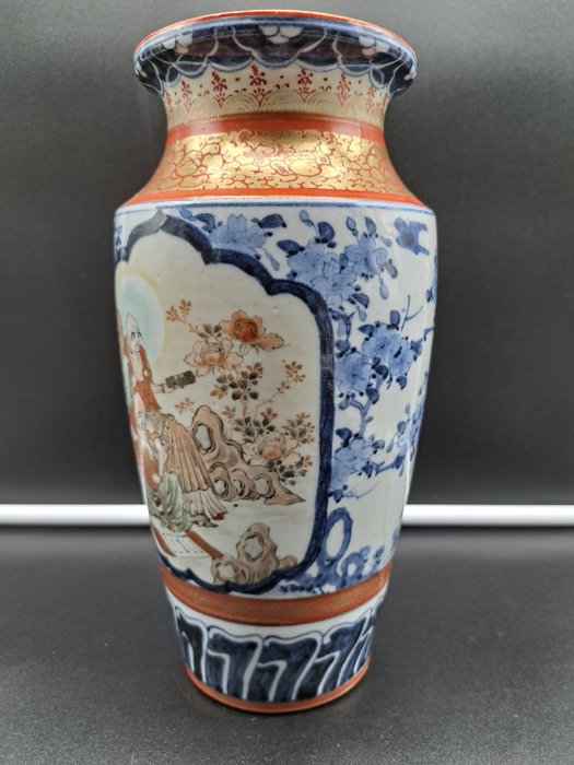 Vase - Porcelæn - Japan