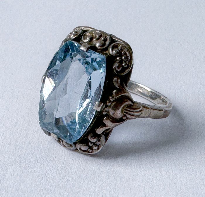 Ingen mindstepris - Ring Sølv - Art Deco, Spinel