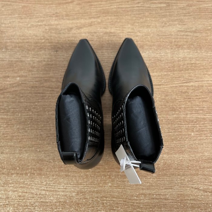 Yves Saint Laurent - Støvler - Størelse: Shoes / EU 38