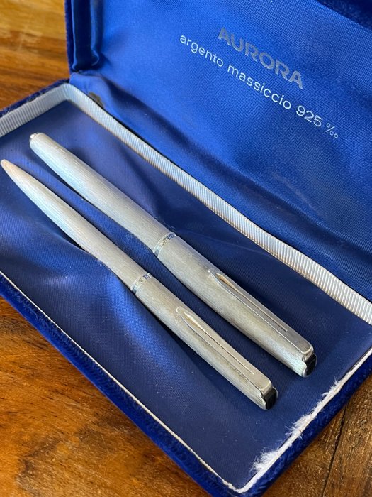 Aurora - International  - cartridge filler - Pen