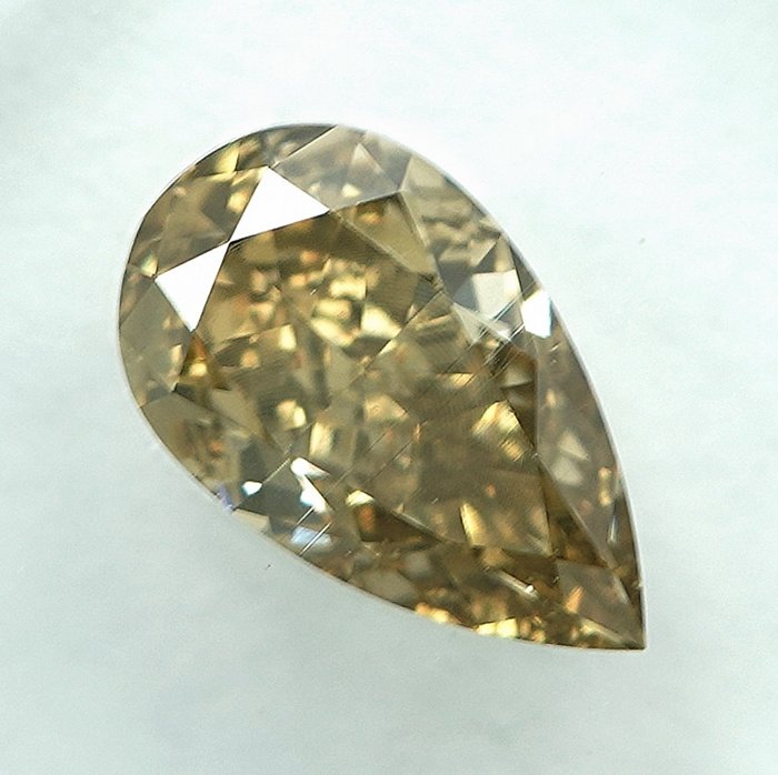 1 pcs Diamant  (Naturfarvet)  - 0.73 ct - Pære - Fancy Gullig Brun - VS1 - International Gemological Institute (IGI)