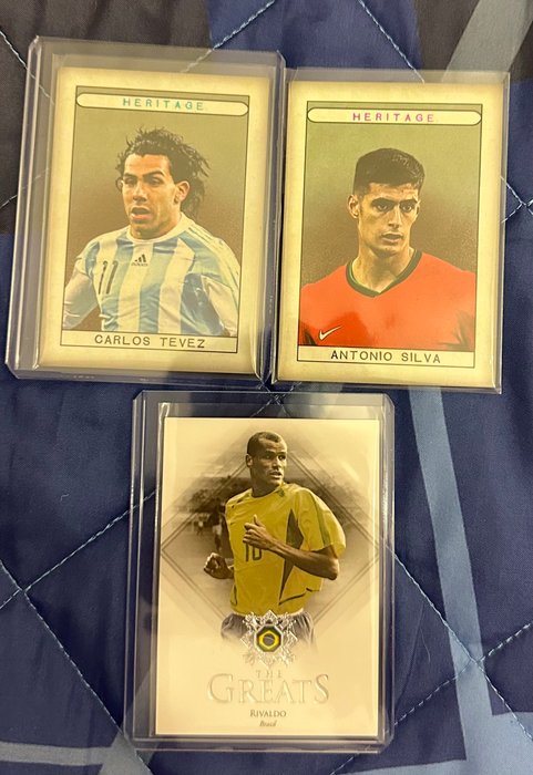 2023/24 Futera Unique Patches and Parallels - 28 Card - Næsten så god som ny (NM)