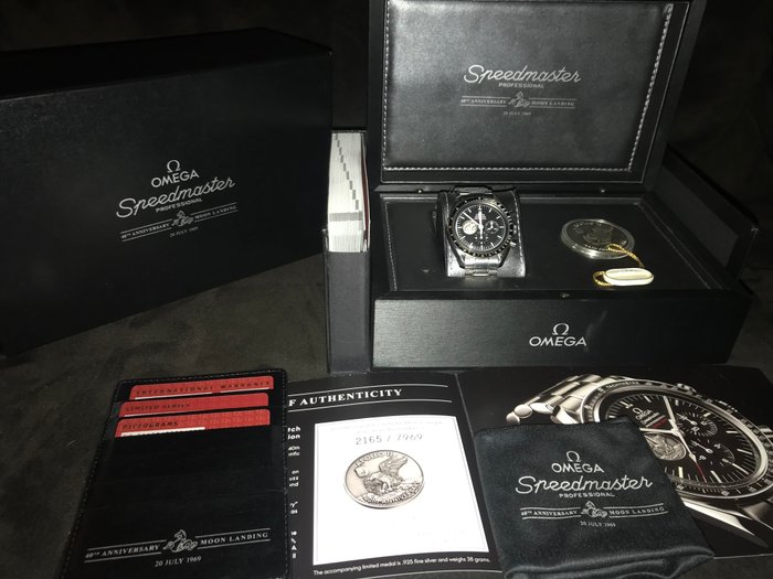 Omega - Speedmaster Professional Moonwatch - 31130423001002 - Mænd - 2000-2010