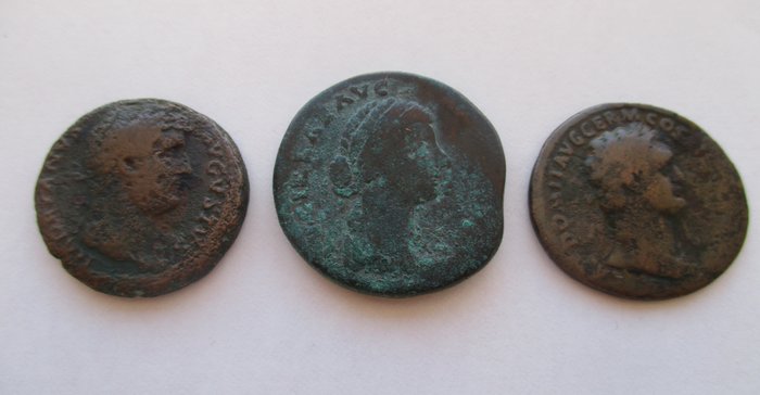 Romarriket Lot of 6 bronzes Including Sestertius (Lucilla) Dupondius (Domitian) Asses (Hadrian Domitian)  (Ingen mindstepris)