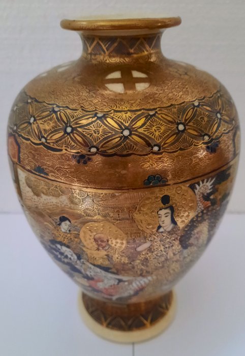 Vase - Keramik - Japan - Meiji-perioden (1868-1912) - Mærket 'Satsuma Hōsai' 薩摩豊斎