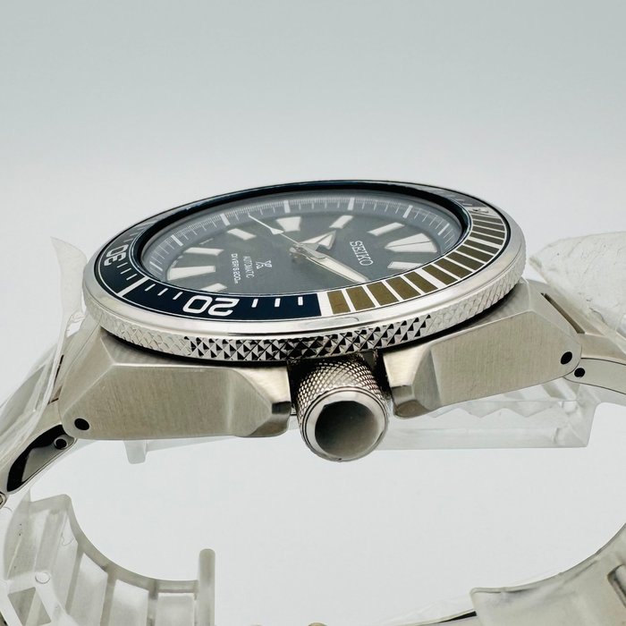 Seiko - Prospex Samurai  Automatic Diver's 200m. - Ingen mindstepris - Mænd - 2011-nu