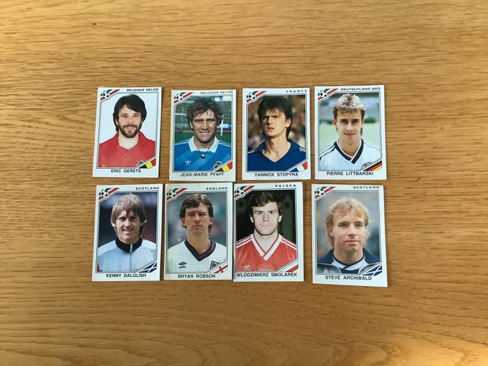 Panini - World Cup Mexico 86 - All different - 82 Loose stickers