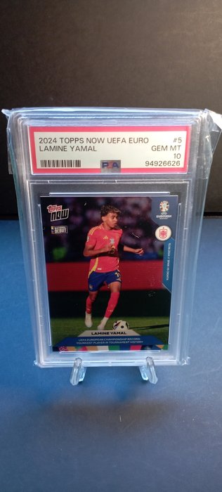 2024 Topps Now UEFA Euro Lamine Yamal #5 RC PSA 10 - 1 Graded card