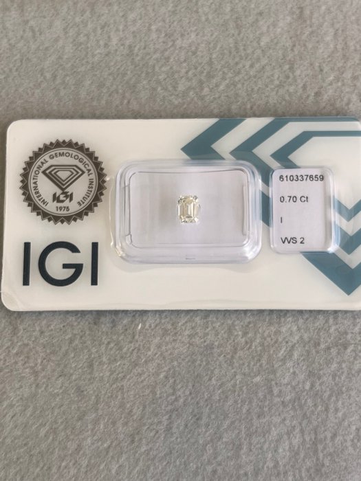 1 pcs Diamant  (Natur)  - 0.70 ct - Smaragd - I - VVS2 - International Gemological Institute (IGI)