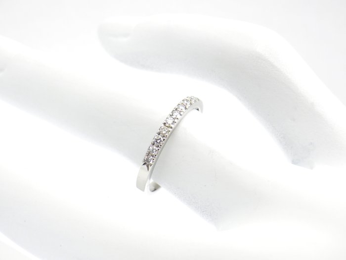 Ingen mindstepris - Tiffany  Co. - Ring - Soleste Half Eternity Ring Diamonds Platinum 950 Platin