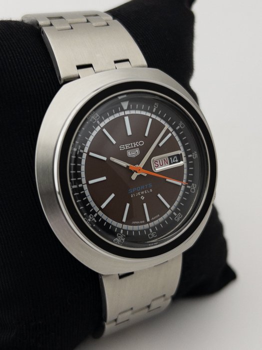 Seiko - Sport UFO - Ingen mindstepris - 6119-6400 - Mænd - 1970-1979