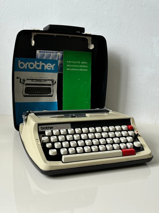 Brother Deluxe 850TR - Skrivemaskine - 1970-1980