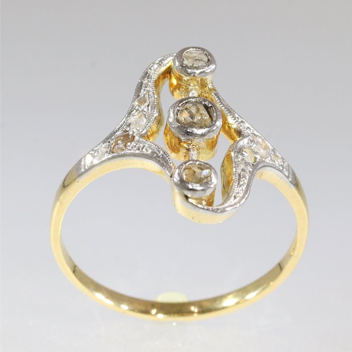 Ingen mindstepris - Ring - 18 kraat Gulguld, Platin - Diamant - Vintage antik, 1900