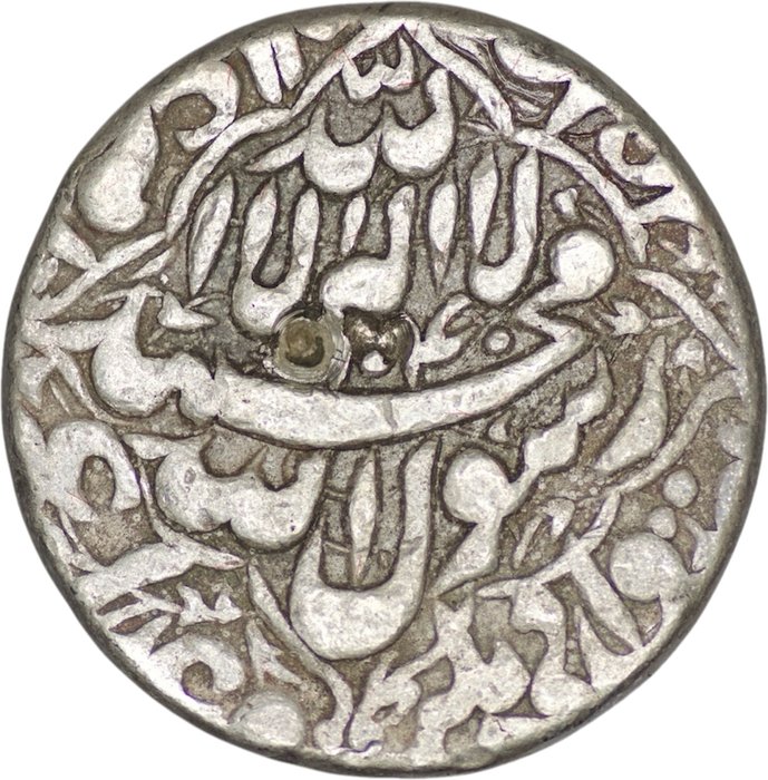 Mogul. Shah Jahan (1628-1658 AD)  Muhammad Shah (1719-1748). Lot of 4 Rupees Various dates and mints