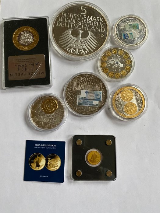 verden. Various Denominations Various Years (8 items)  (Ingen mindstepris)