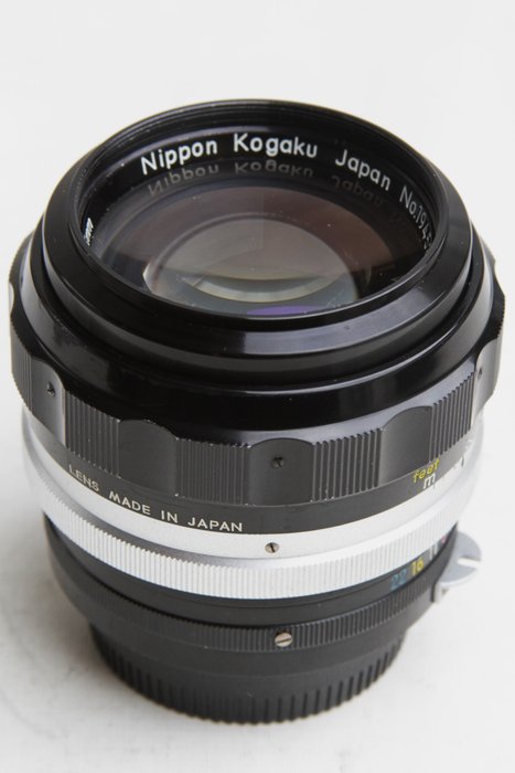 Nippon Kōgaku nikkor-H 1,8/85 Kameralinse