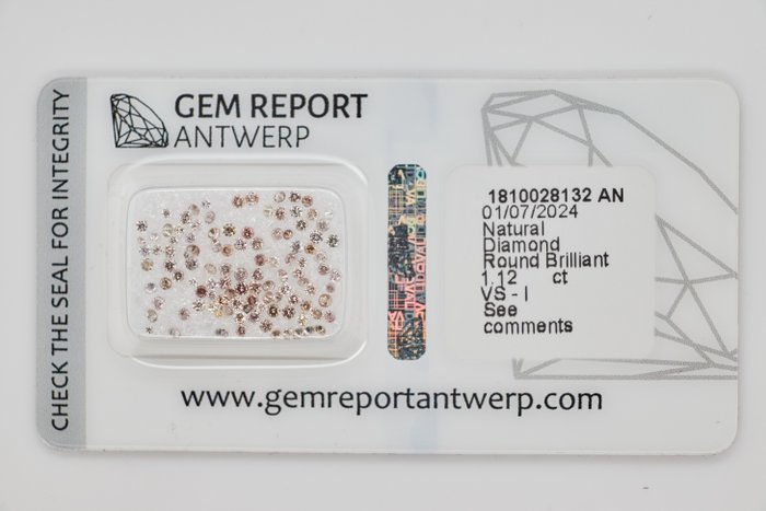 Ingen mindstepris - 1 pcs Diamant  (Naturfarvet)  - 112 ct - Rund - Light Gullig Rosa Brun - I3 VS1 - Gem Report Antwerp (GRA)