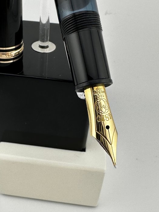 Montblanc - 146 fully yellow gold 18kt nib Rare - Fyldepen