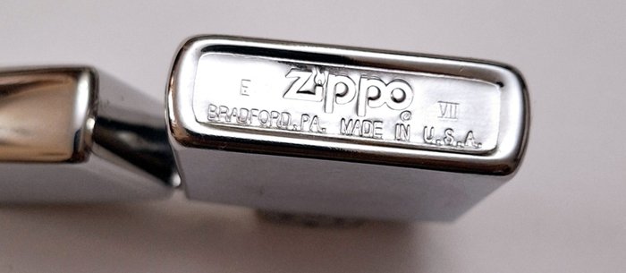 Zippo, TB Verde "Mayo de 1991" - Lighter - Stål