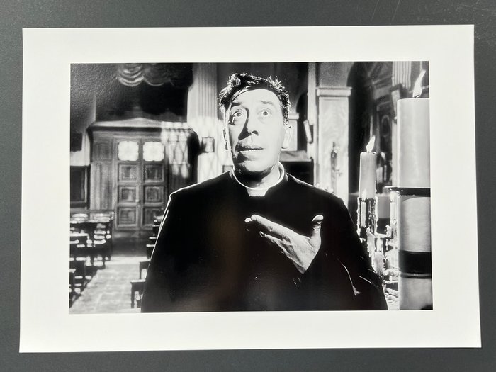 Don Camillo - Fernandel as « Don Camillo » - - Collector Image - Size 42x30 cm - 100% new - Gallery Stamp- sign  numbered 1/20 pcs  - Never - Flat shipped ! - No carton tube - Ready to Frame size A3 42x30 cm