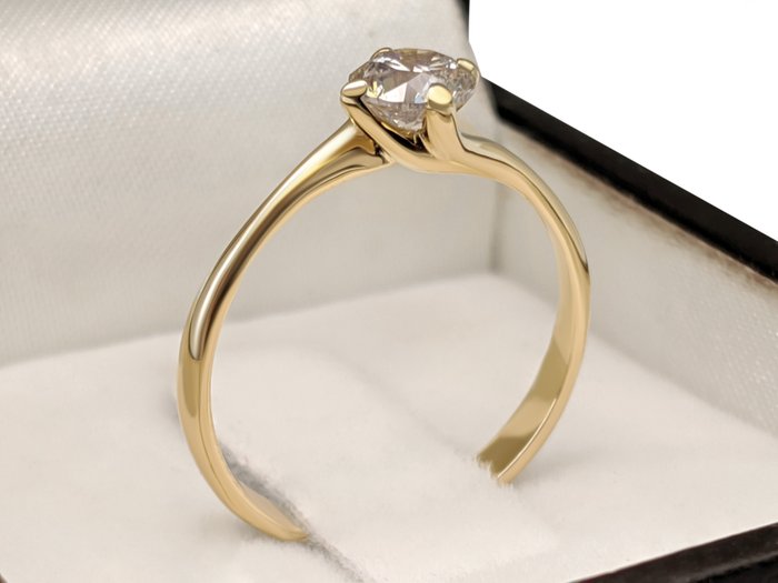 Ingen mindstepris - Ring - 14 karat Gulguld -  0.57ct. tw. Gul Diamant (Naturfarvet) - IGI