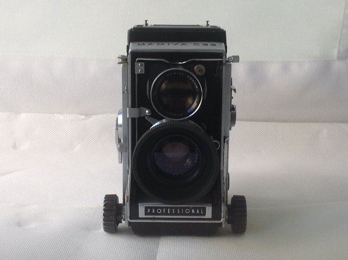 Mamiya C33 Professional To-øjet spejlreflekskamera (TLR)