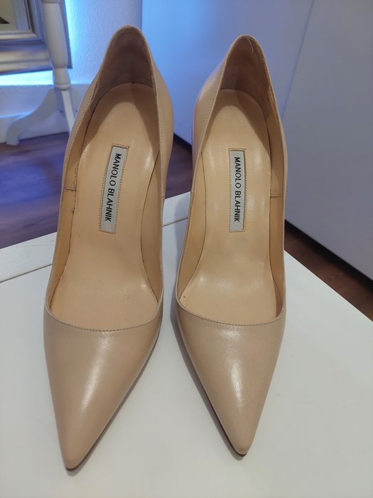 Manolo Blahnik - Sko med hæle - Størelse: Shoes / EU 38.5