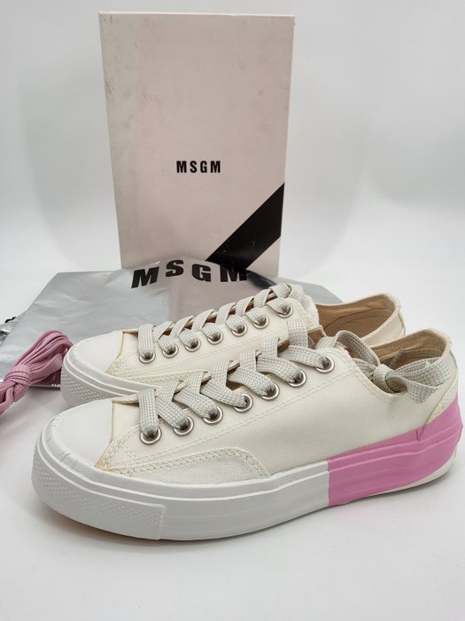 MSGM - Sneakers - Størelse: Shoes / EU 38