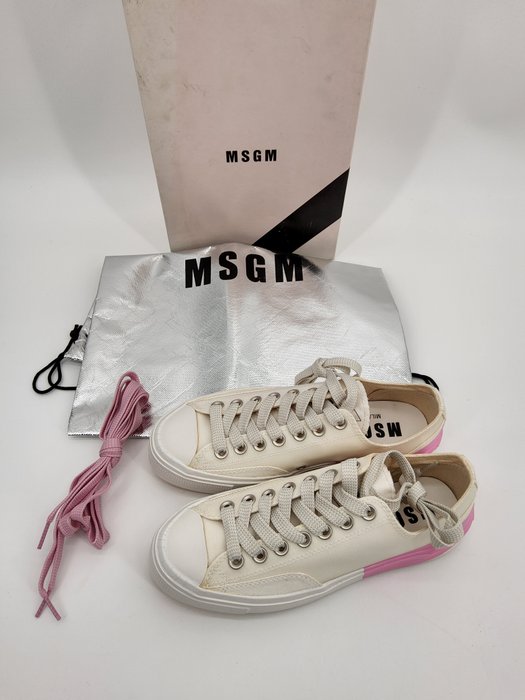 MSGM - Sneakers - Størelse: Shoes / EU 38