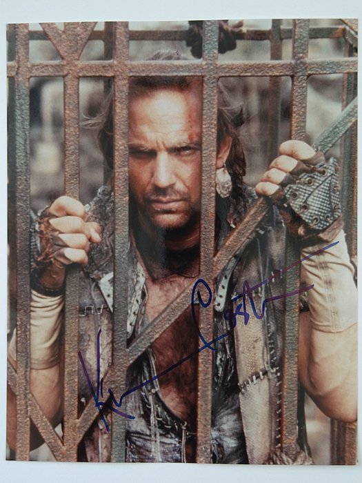 Waterworld - Signed by Kevin Costner (The Mariner) - Photo Autograph with LOA