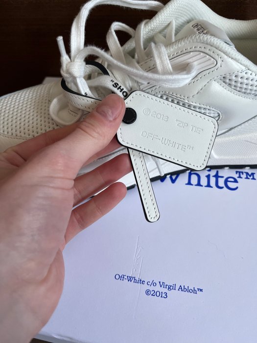 Off White - Sneakers - Størelse: Shoes / EU 41, Shoes / EU 41.5, US 8