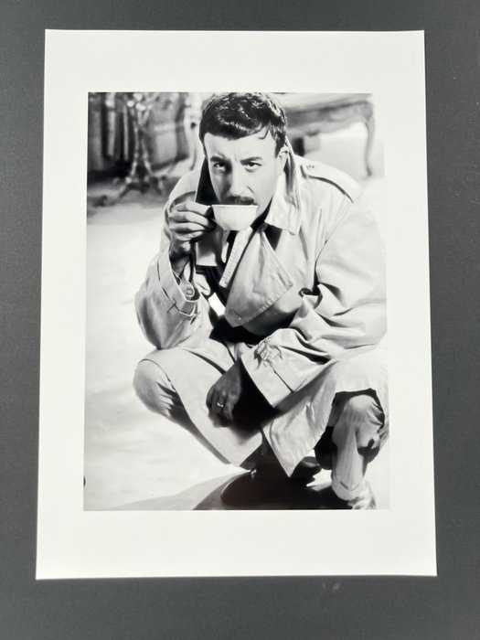 Peter Sellers - The Pink Panther 1925 - Collector Image - Size 42x30 cm - 100% new - Gallery Stamp  sign numbered 3/20 pcs  - Never Exposed - Flat shipped ! - No carton tube - Ready to Frame size A3 42x30 cm