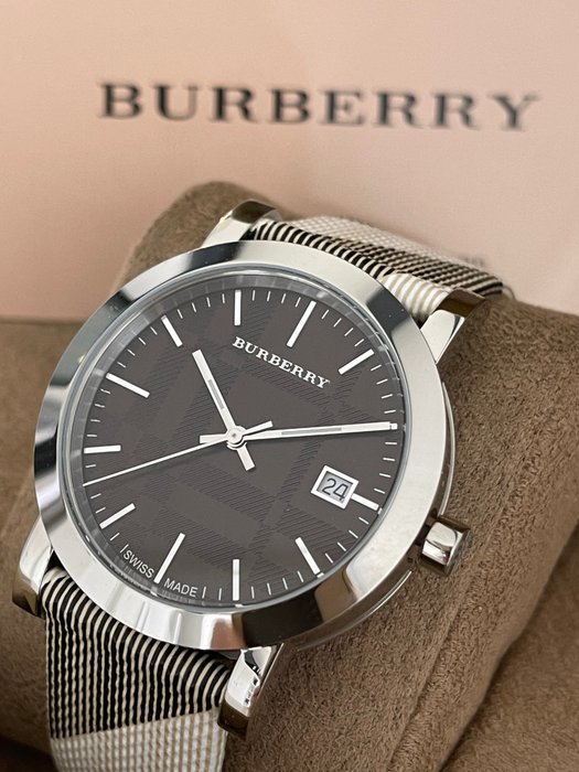 Burberry - BU 1777 - Ingen mindstepris - Unisex - 2000-2010