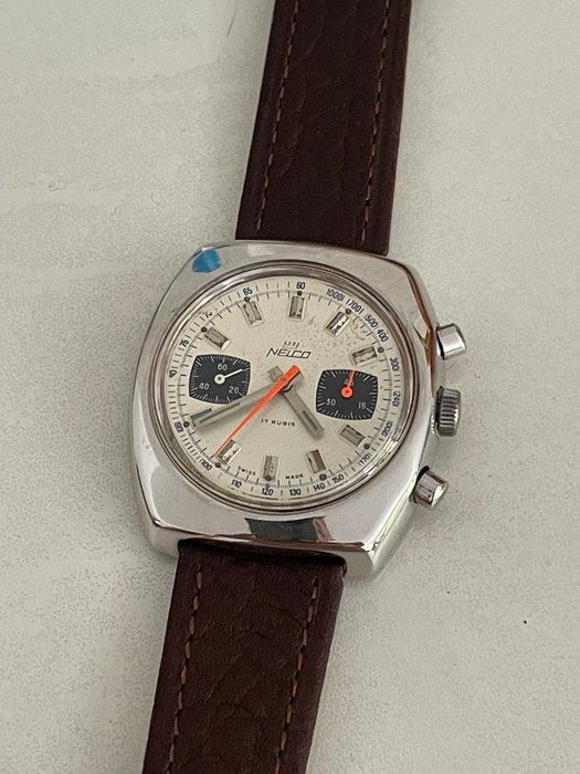 Chronograph Valjoux 7733 - 1966 - Ingen mindstepris - 14 735 - Mænd - 1960-1969