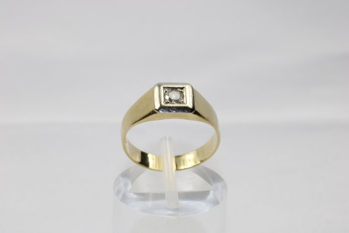 Ring - 14 karat Gulguld -  0.24ct. tw. Diamant (Natur)