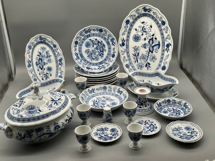 Middagssæt (25) - Seltene Sammlung Hutschenreuther Porzellan Geschirr - Blaues Zwiebelmuster - Porcelæn