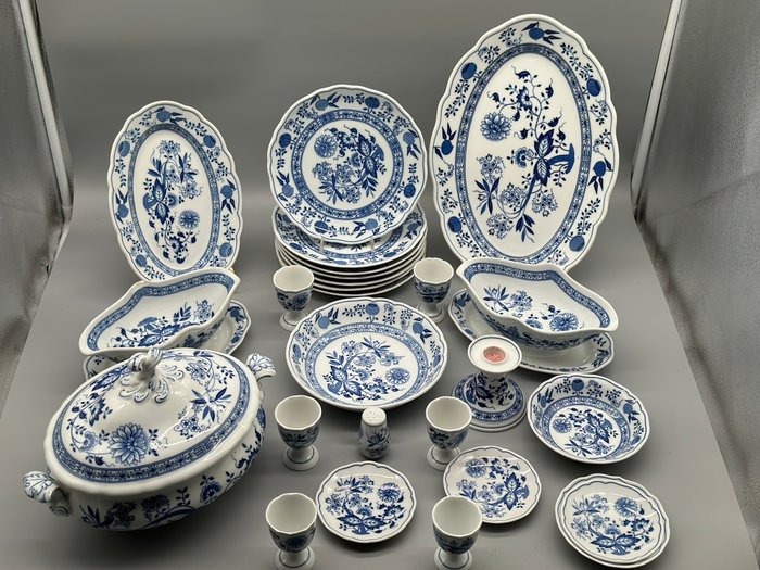 Middagssæt (25) - Seltene Sammlung Hutschenreuther Porzellan Geschirr - Blaues Zwiebelmuster - Porcelæn