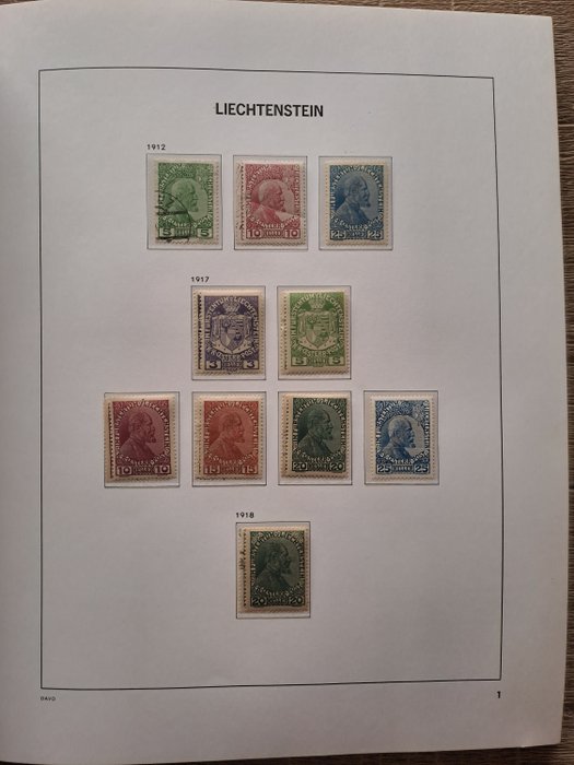 Liechtenstein  - Samling i Davo de Luxe del 1 med cover.