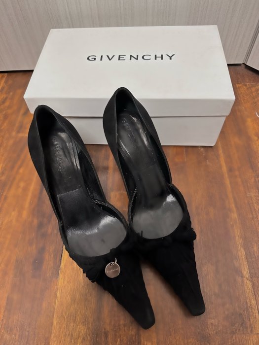 Givenchy - Sko med hæle - Størelse: Shoes / EU 37