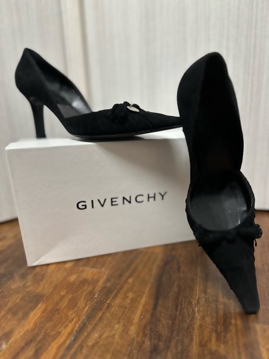 Givenchy - Sko med hæle - Størelse: Shoes / EU 37