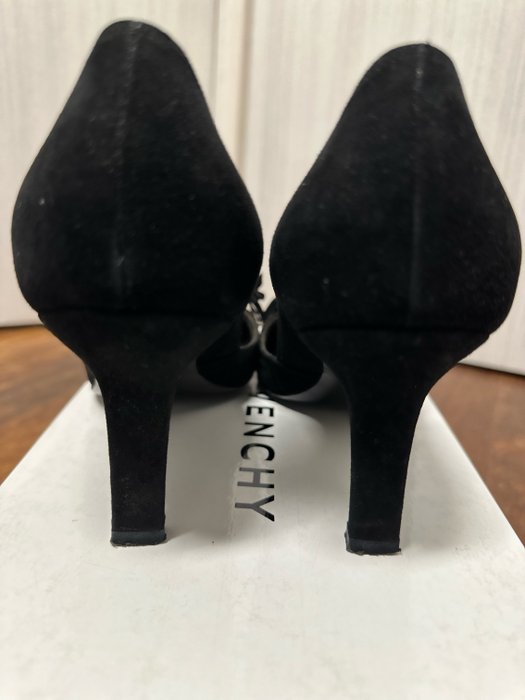 Givenchy - Sko med hæle - Størelse: Shoes / EU 37