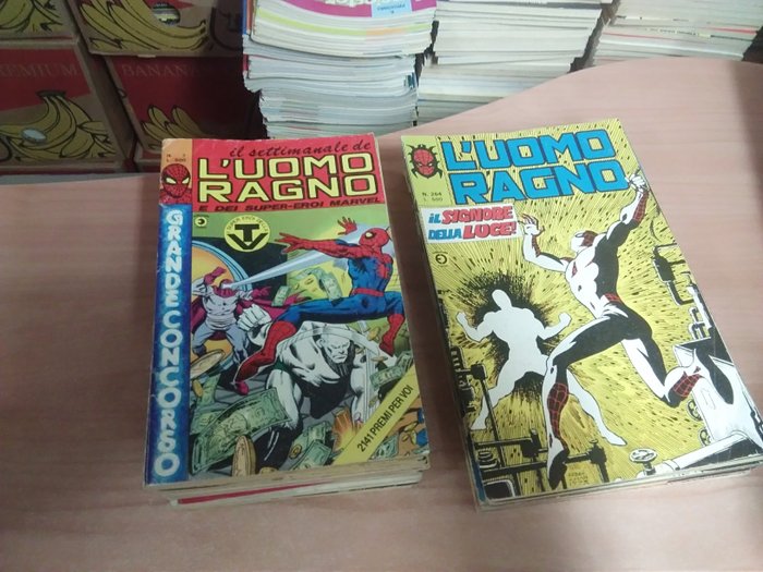 Uomo Ragno nn. 49, 51, 53, 70, 82, 123, 135, 231, 264 - Settimanale nn. 2, 3, 5, 6, 8/12, 14/16, 19/25, 28 - Corno - 29 Comic - Første udgave - 1972/1981