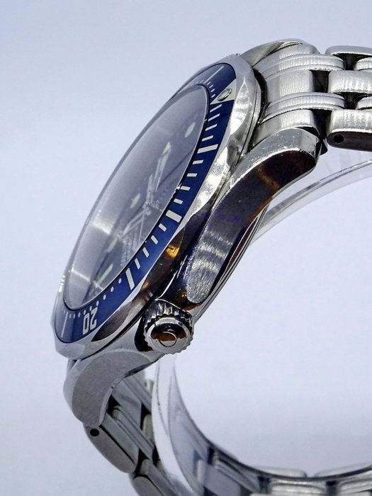 Omega - Seamaster Professional Diver 300M Quartz - Calibre 1538 - Mænd - 2000-2010